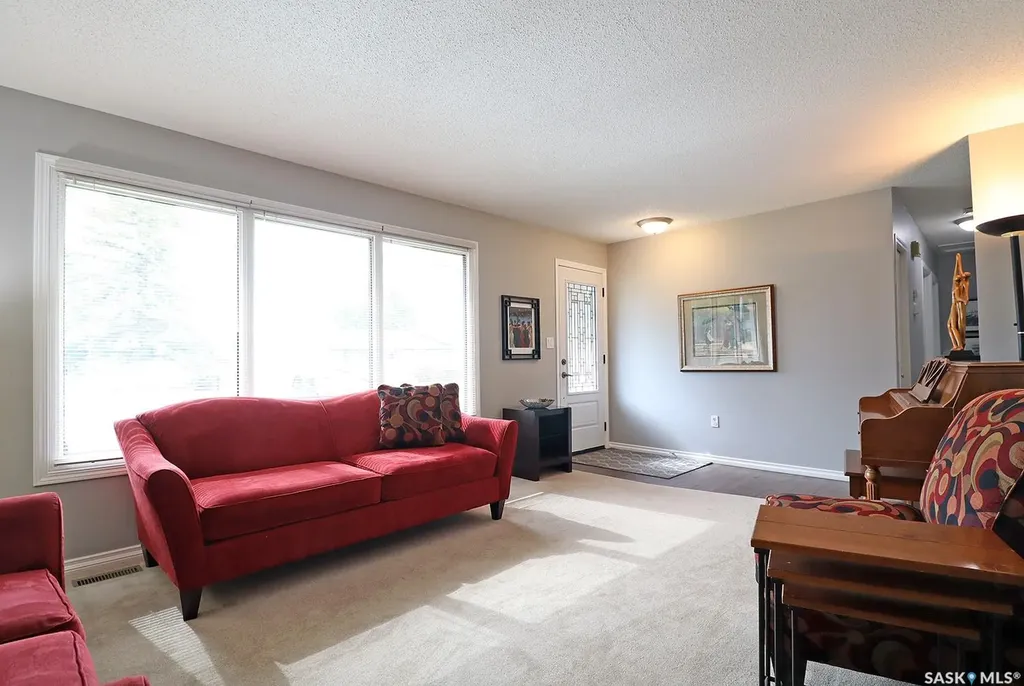 72 Collacott Drive Yorkton SK S3N 3E6