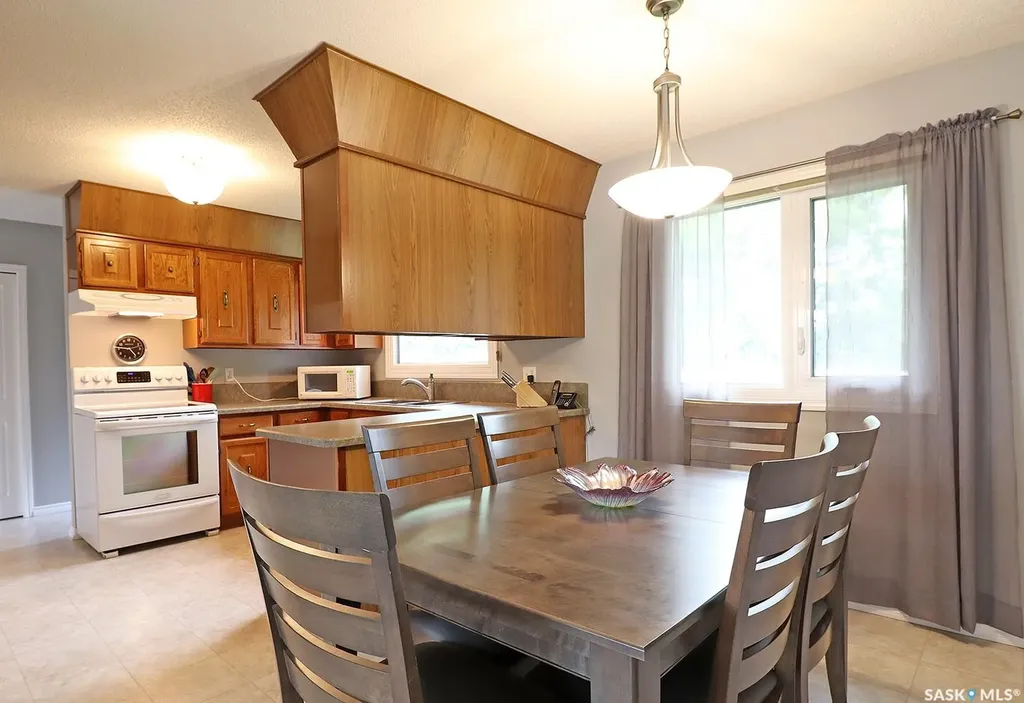 72 Collacott Drive Yorkton SK S3N 3E6