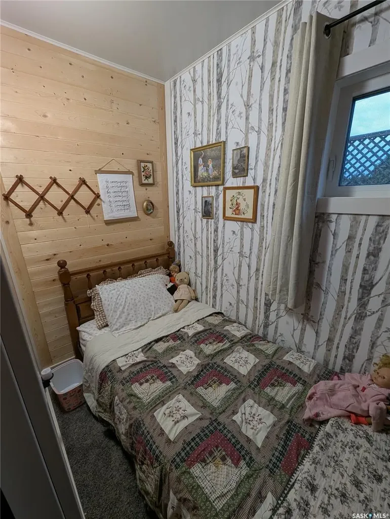 2009 7th Street Rosthern SK S0K 3R0