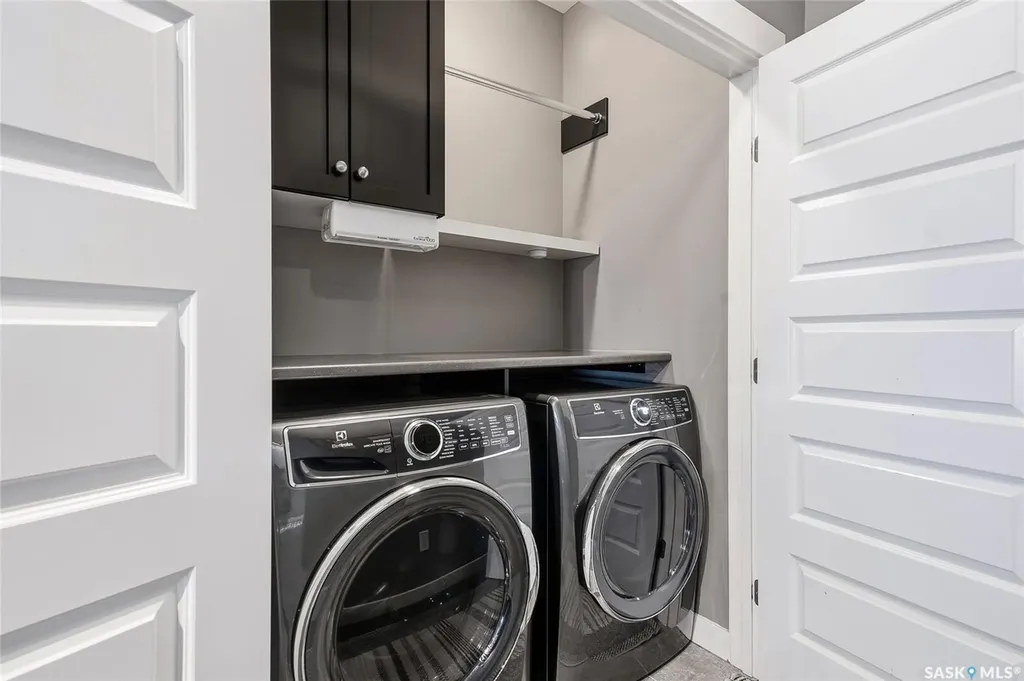 419 Kensington Boulevard Saskatoon SK S7L 6N7