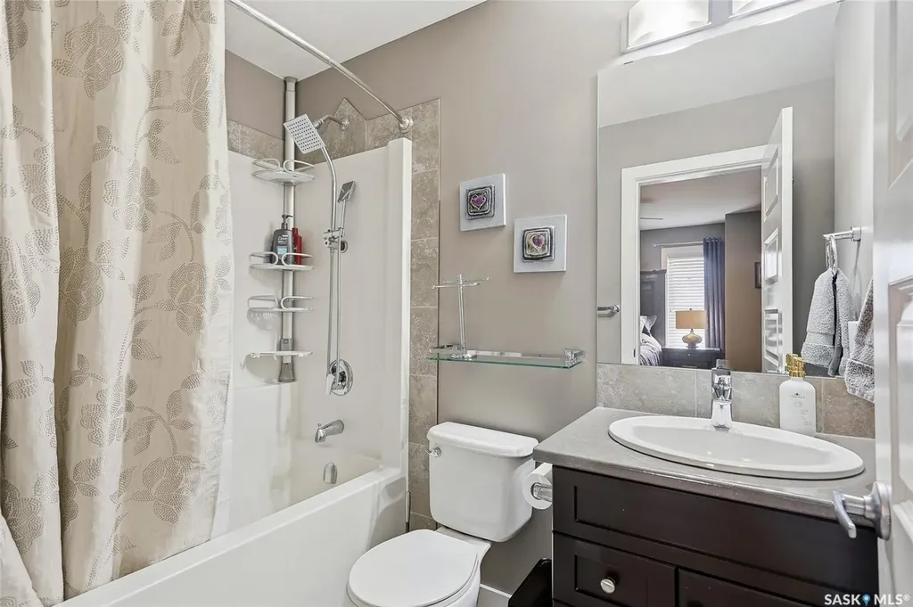 419 Kensington Boulevard Saskatoon SK S7L 6N7