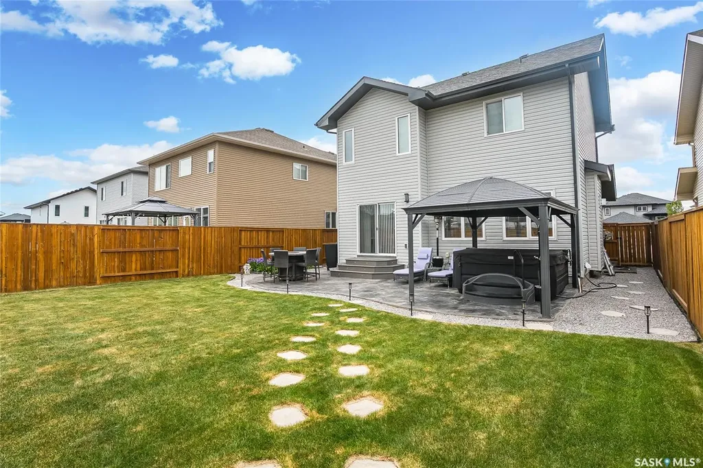 419 Kensington Boulevard Saskatoon SK S7L 6N7