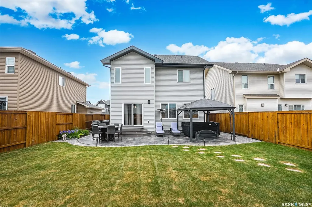419 Kensington Boulevard Saskatoon SK S7L 6N7