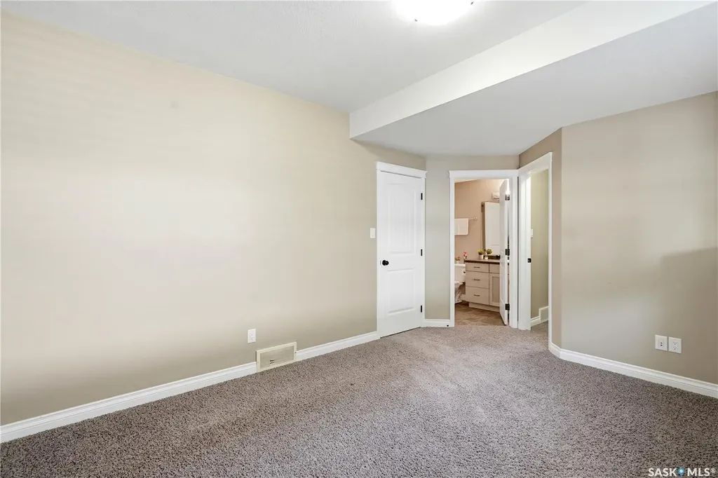 116 Hiebert Crescent Martensville SK S0K 2T0