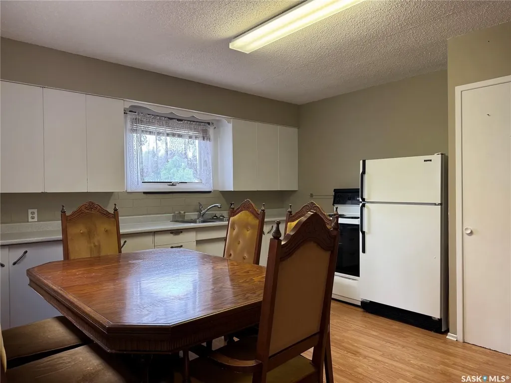 143 Broadway Street Foam Lake SK S0A 1A0