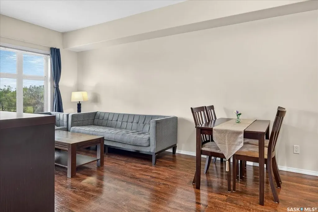 1220 Blackfoot Drive Regina SK S4S 6T2