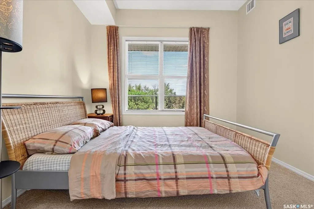 1220 Blackfoot Drive Regina SK S4S 6T2