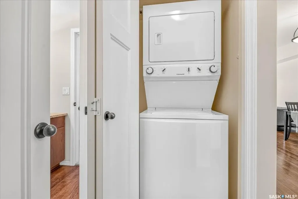 1220 Blackfoot Drive Regina SK S4S 6T2
