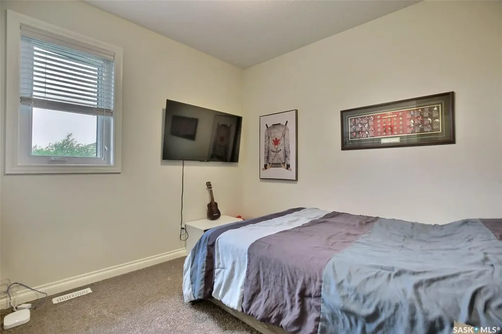 15 Yale Place White City SK S4L 0C7