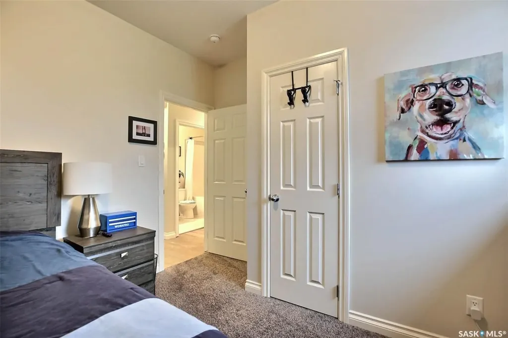 15 Yale Place White City SK S4L 0C7
