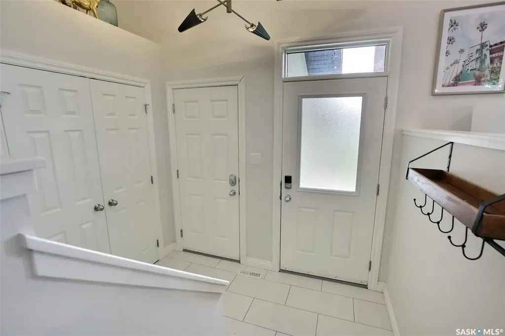 15 Yale Place White City SK S4L 0C7