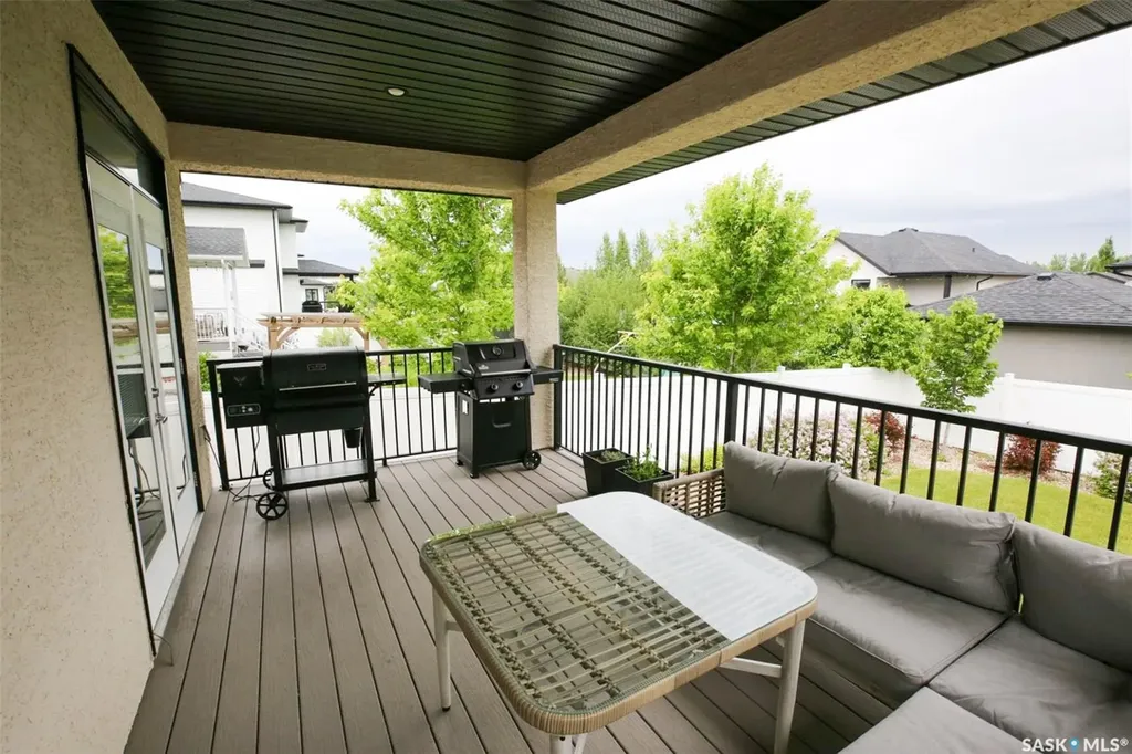 15 Yale Place White City SK S4L 0C7