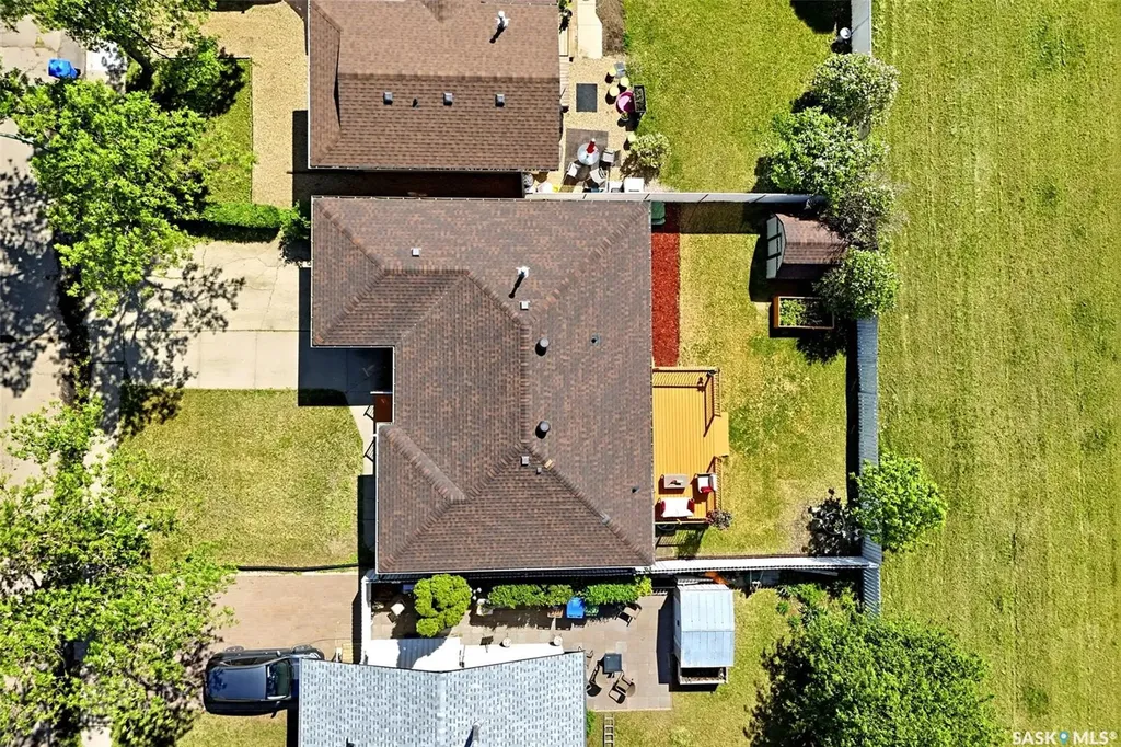39 Bothwell Crescent Regina SK S4R 5Y7
