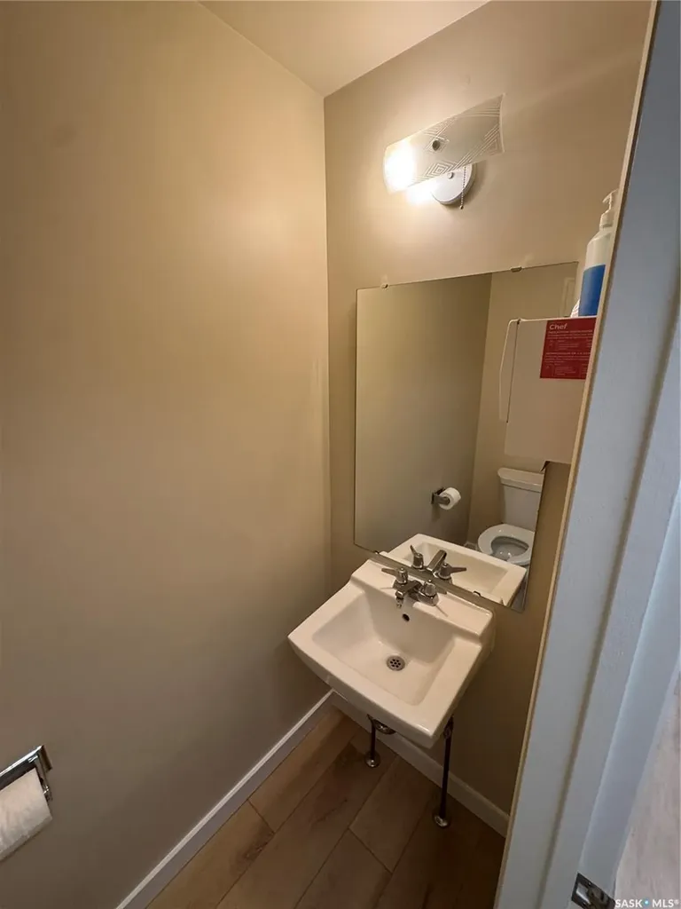 300 Royal Street Imperial SK S0G 2J0