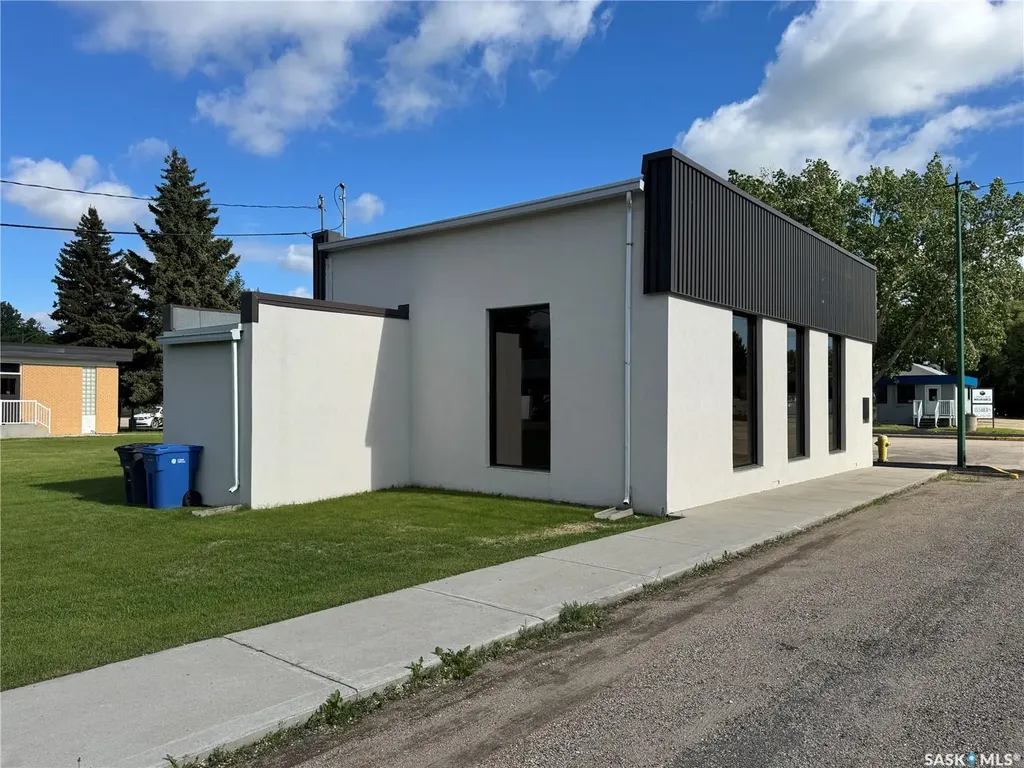 300 Royal Street Imperial SK S0G 2J0