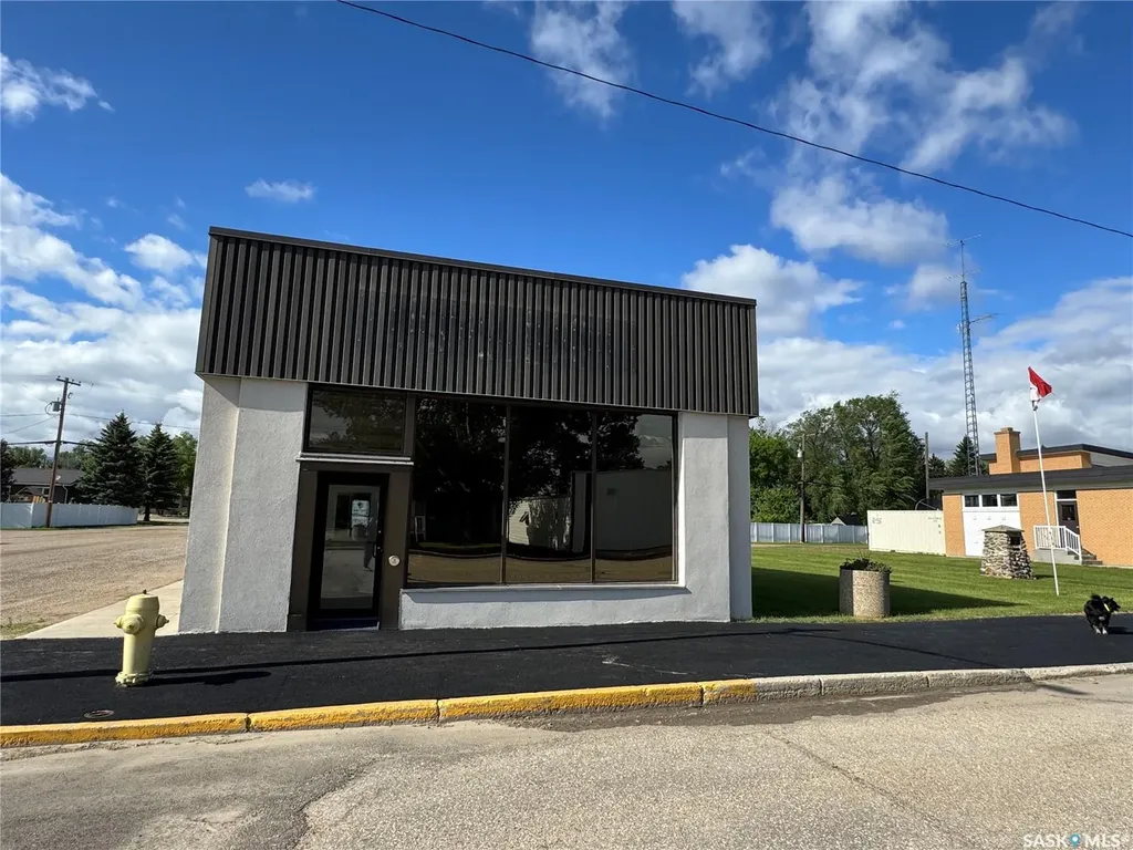 300 Royal Street Imperial SK S0G 2J0