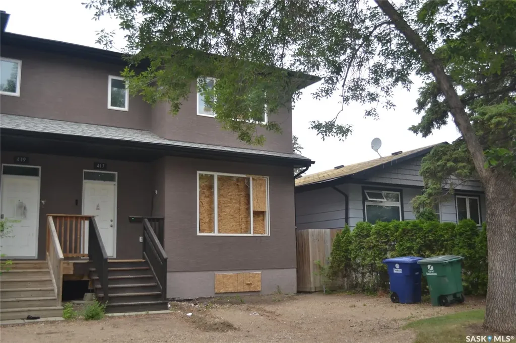 417 S Avenue S Saskatoon SK S7M 3A3