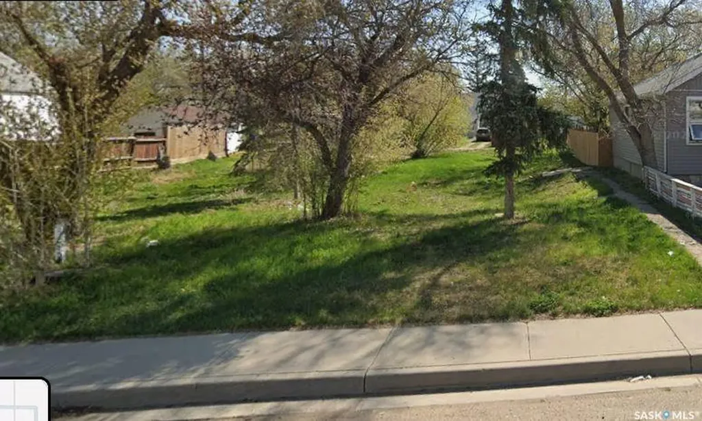 841 Robinson Street Regina SK S4T 2M4