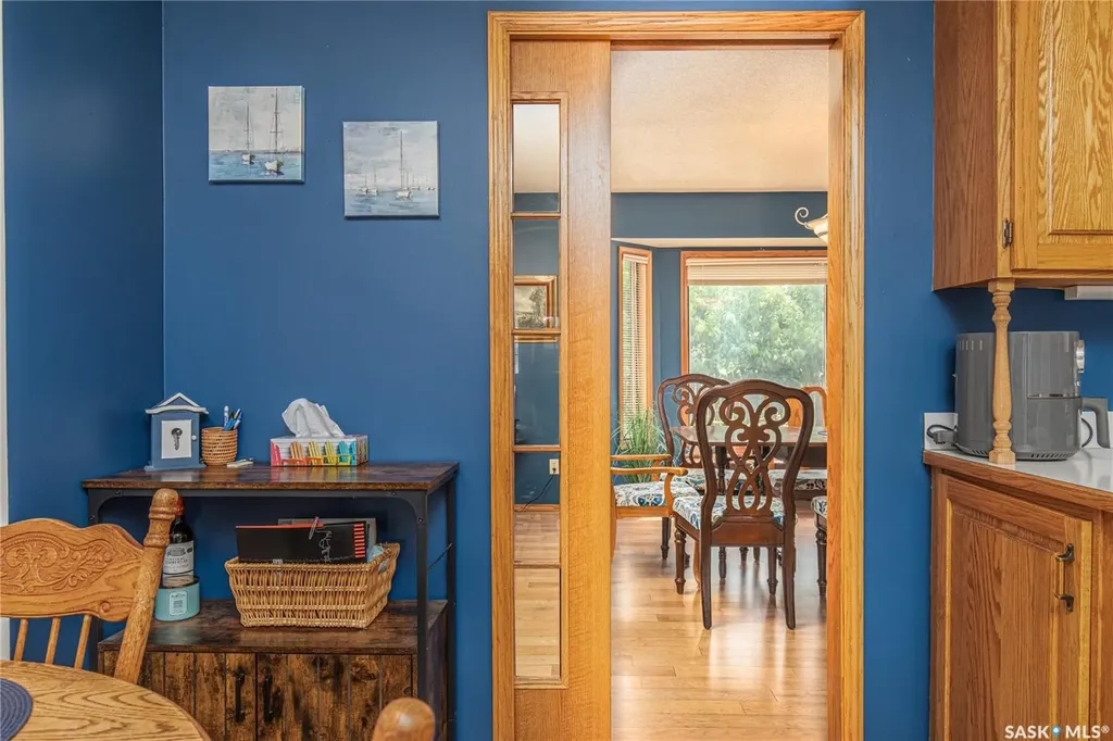 21 Thorn Crescent Moose Jaw SK S6J 1J3