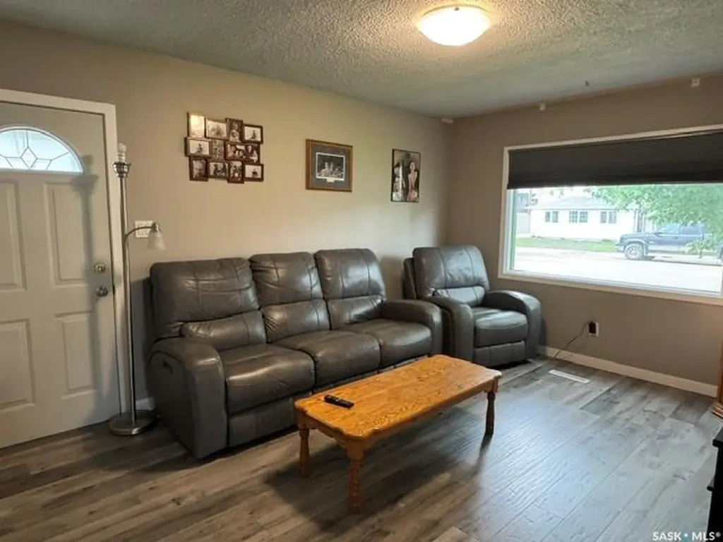 628 10th Street Humboldt SK S0K 2A0