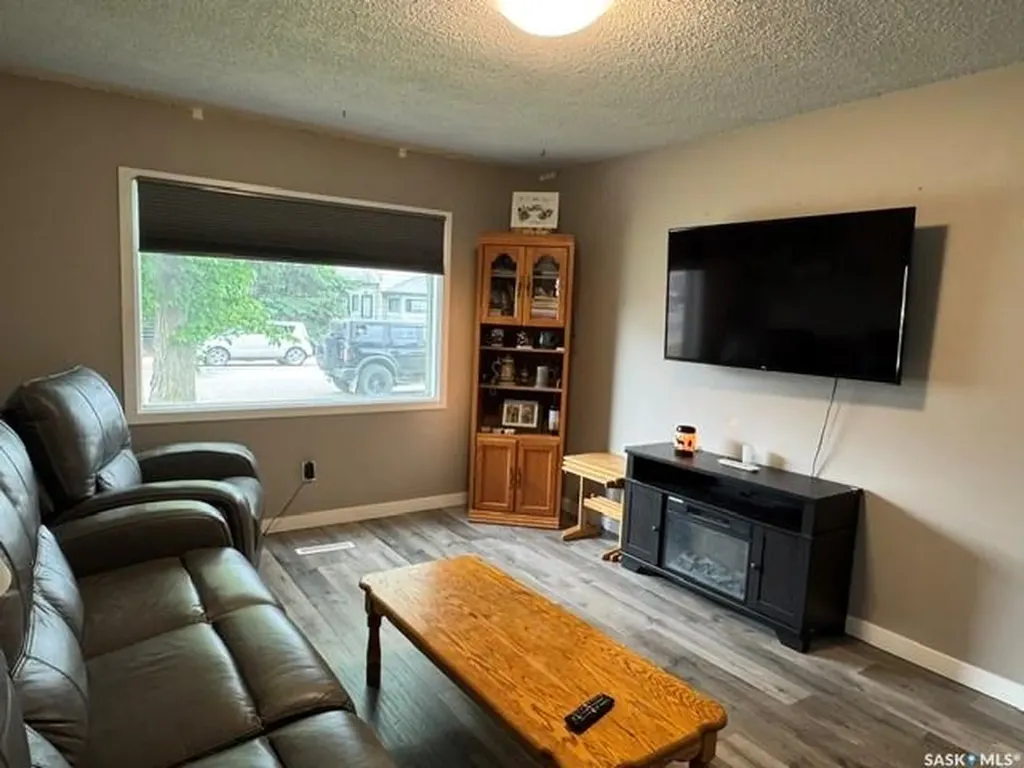 628 10th Street Humboldt SK S0K 2A0