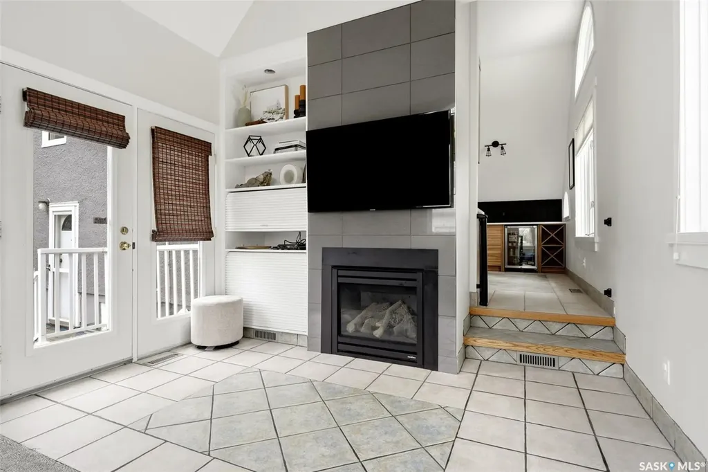 2876 Cameron Street Regina SK S4S 1W3