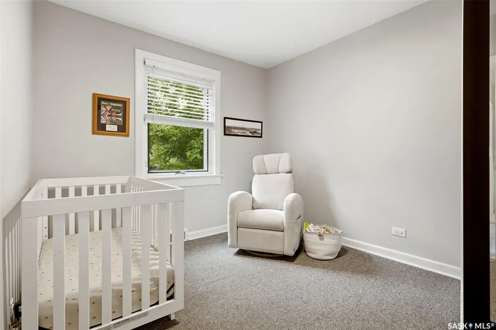 2876 Cameron Street Regina SK S4S 1W3