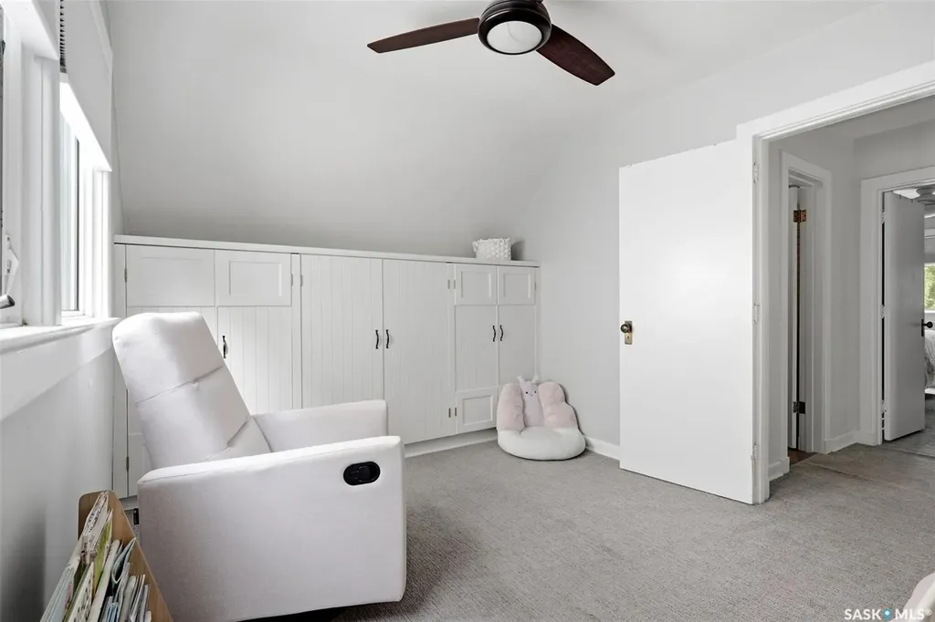 2876 Cameron Street Regina SK S4S 1W3