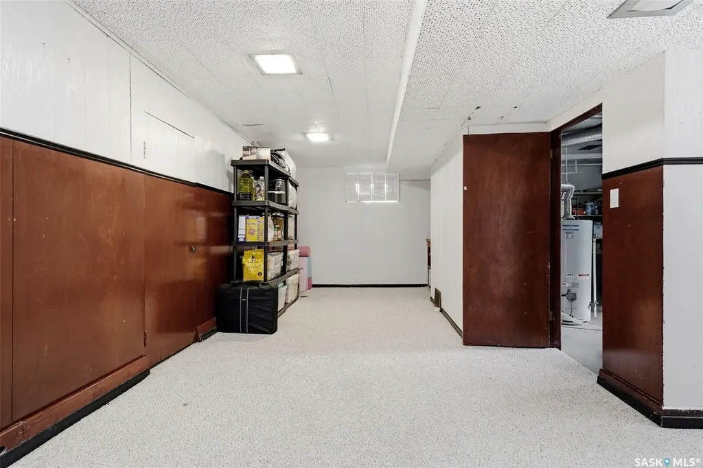 2876 Cameron Street Regina SK S4S 1W3