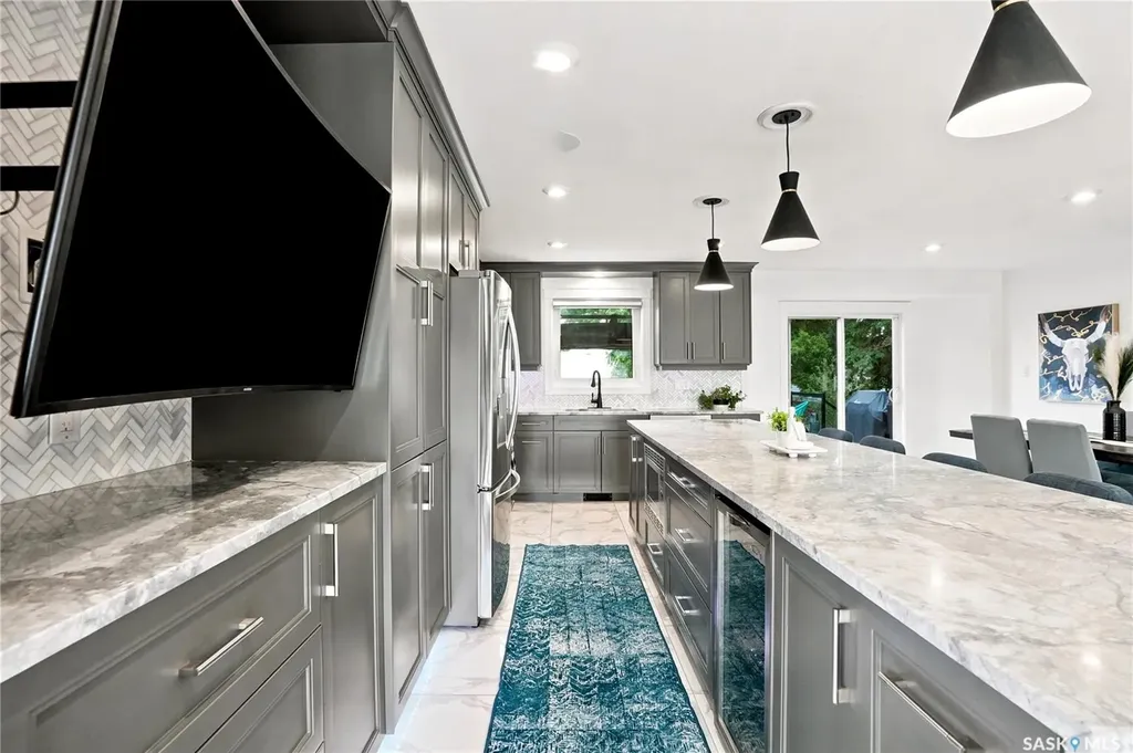 103 Mallin Crescent Saskatoon SK S7K 7W9