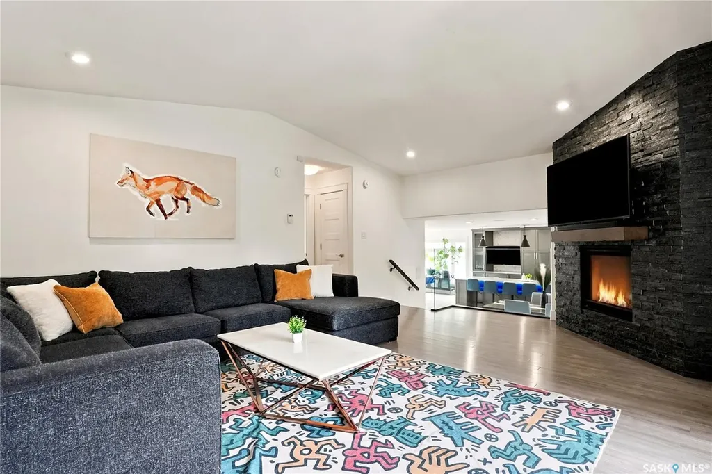 103 Mallin Crescent Saskatoon SK S7K 7W9