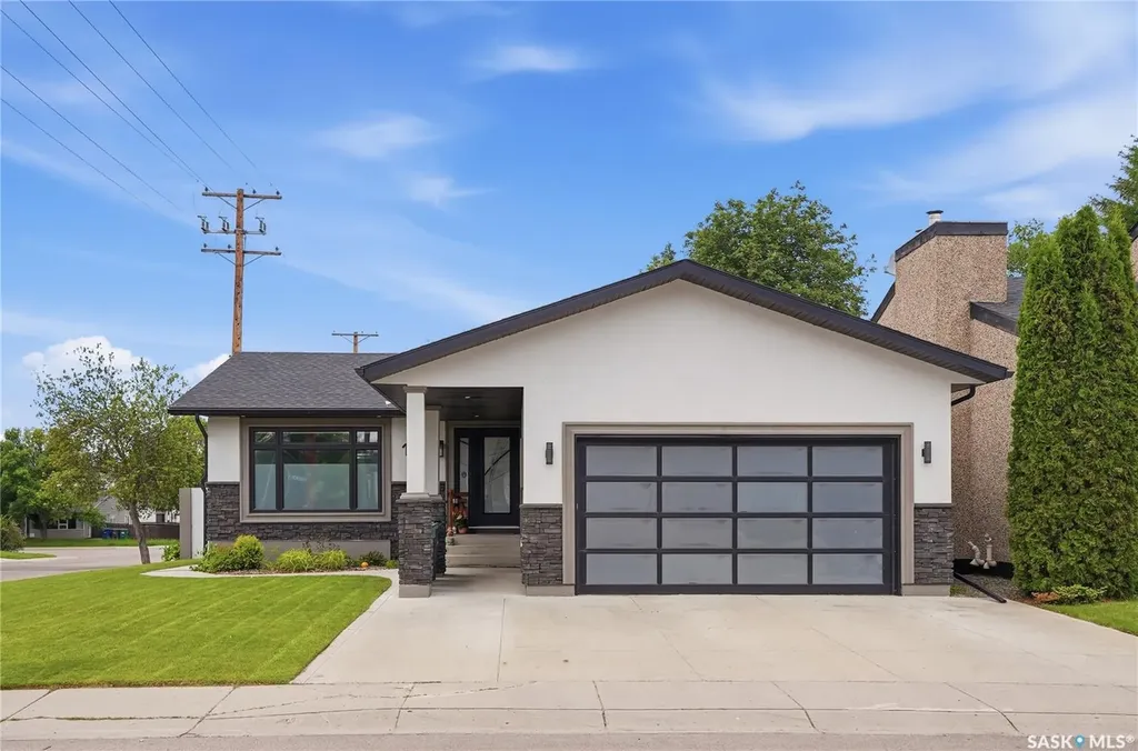 103 Mallin Crescent Saskatoon SK S7K 7W9