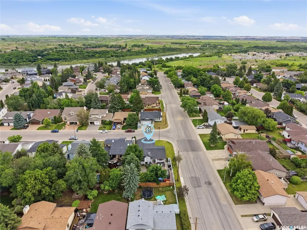 103 Mallin Crescent Saskatoon SK S7K 7W9