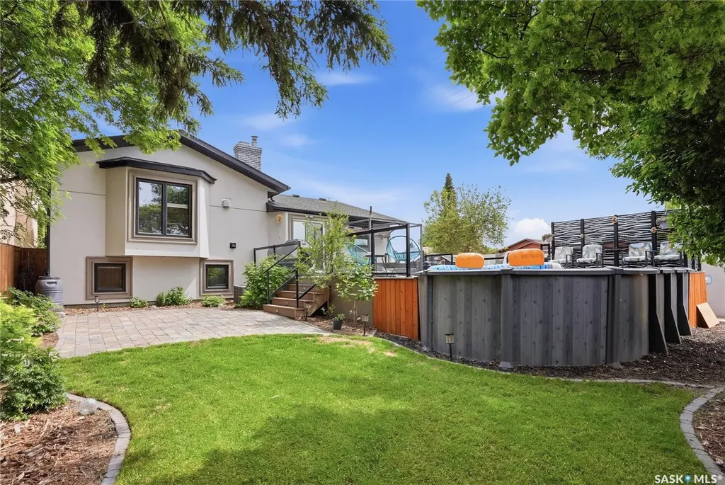 103 Mallin Crescent Saskatoon SK S7K 7W9