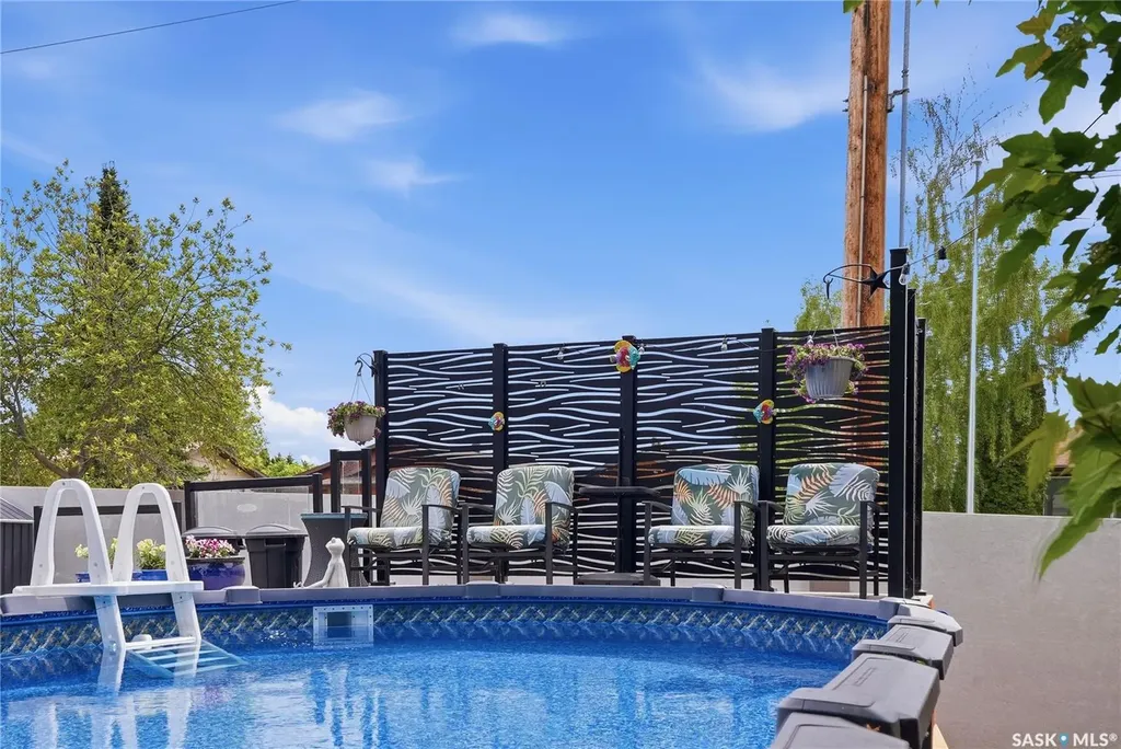 103 Mallin Crescent Saskatoon SK S7K 7W9