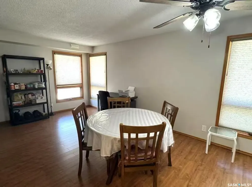 279 Hochelaga Street E Moose Jaw SK S6H 0N9