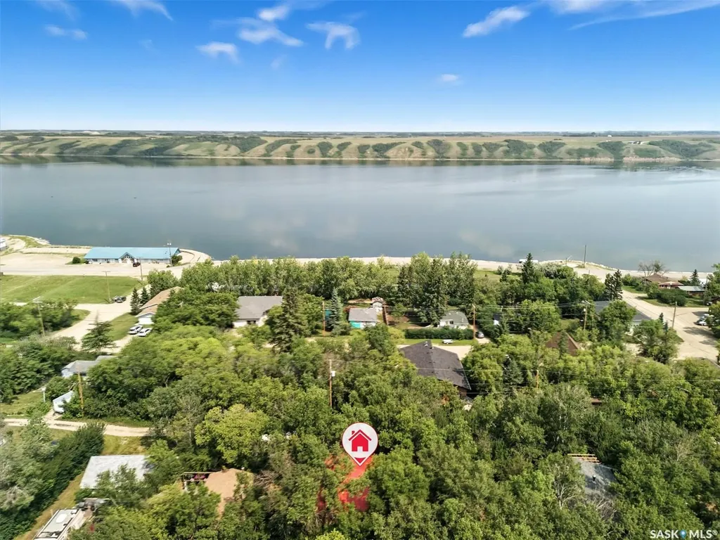 309 Evenson Avenue Manitou Beach SK S0K 4T1
