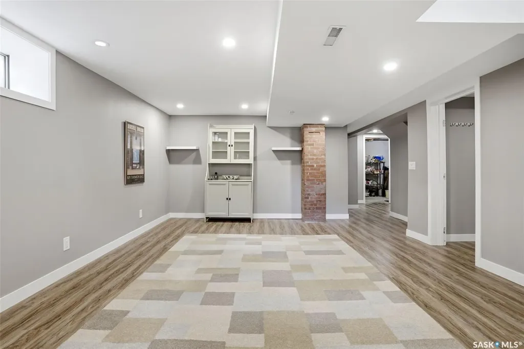 3140 Retallack Street Regina SK S4S 1T4