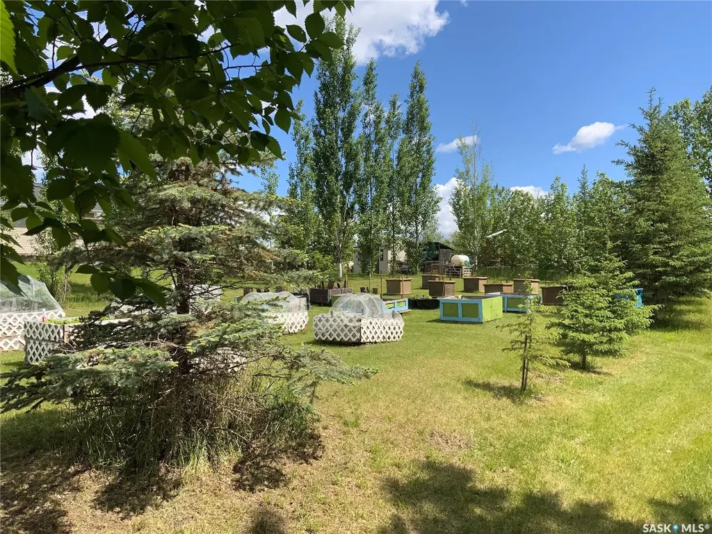 305 Venture Road Pebble Baye SK S0J 2G0