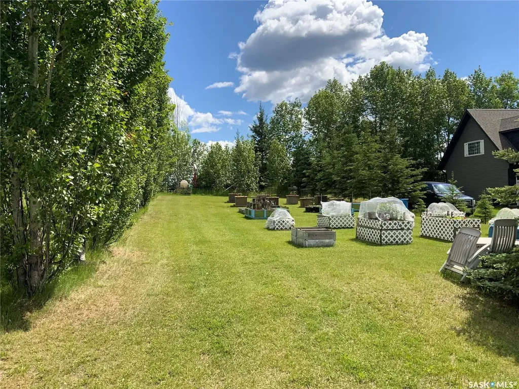 305 Venture Road Pebble Baye SK S0J 2G0
