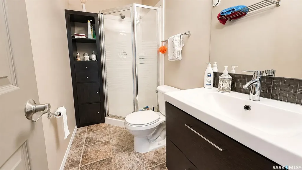 192 Janet Drive Battleford SK S0M 1X0