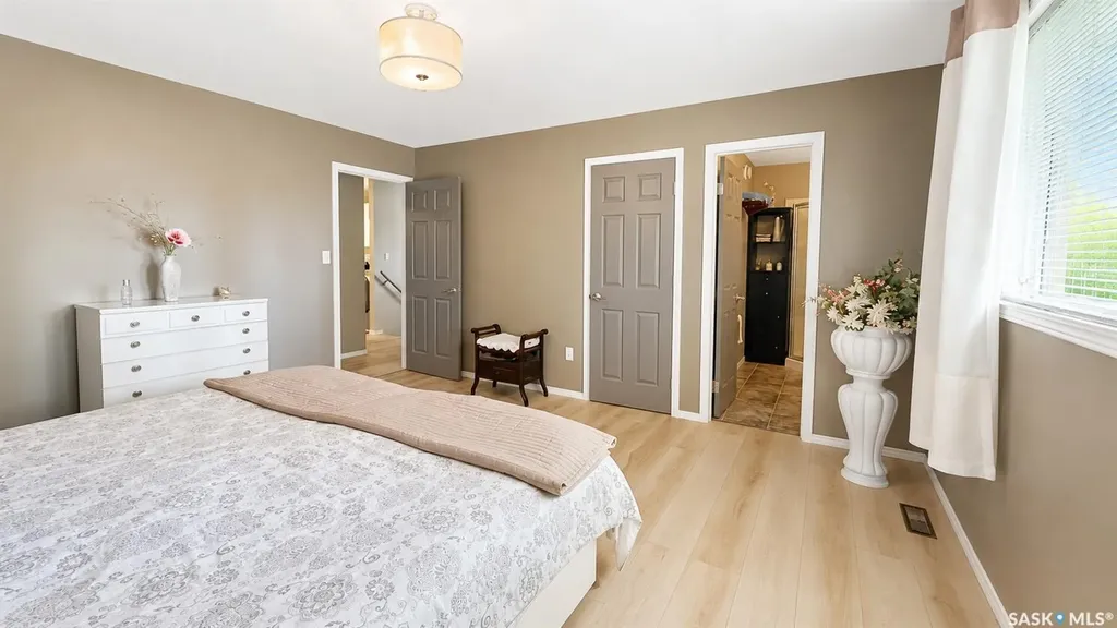 192 Janet Drive Battleford SK S0M 1X0