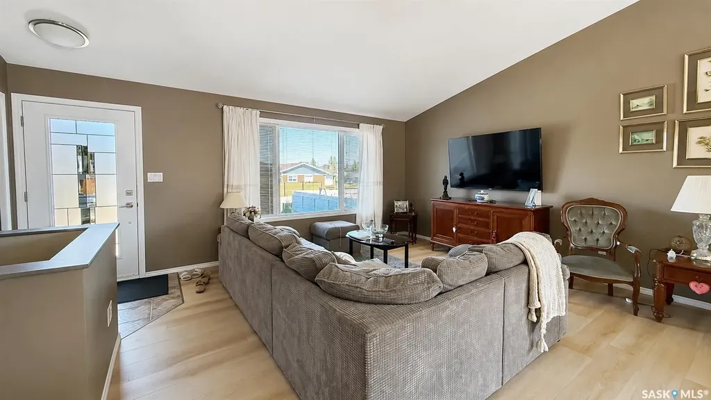 192 Janet Drive Battleford SK S0M 1X0