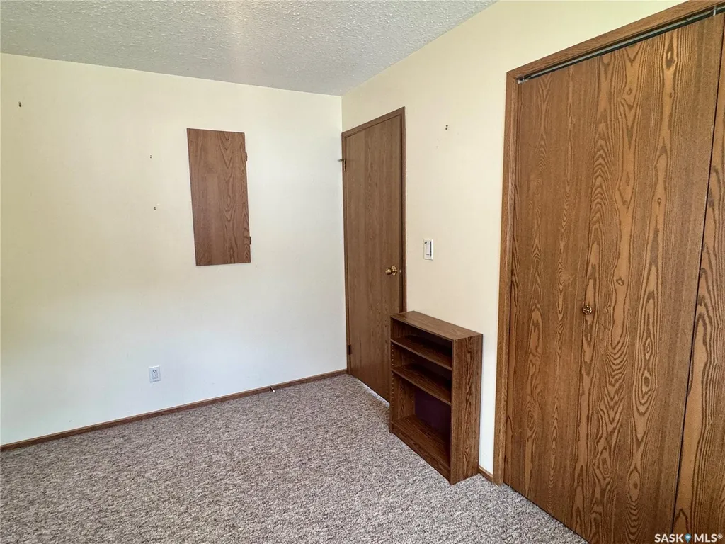 1504 Studer Street La Ronge SK S0J 1L0