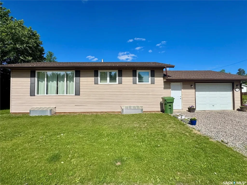 1504 Studer Street La Ronge SK S0J 1L0