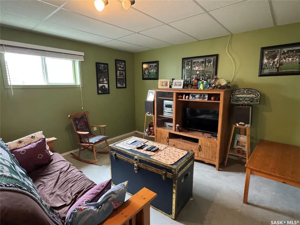 1504 Studer Street La Ronge SK S0J 1L0