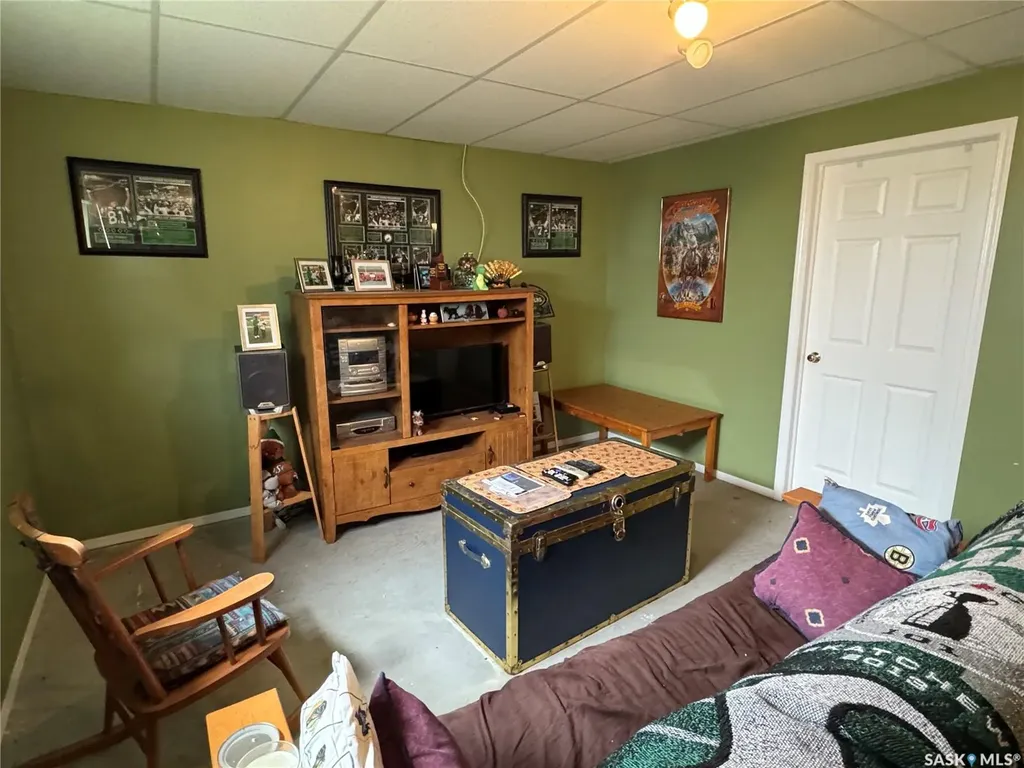 1504 Studer Street La Ronge SK S0J 1L0