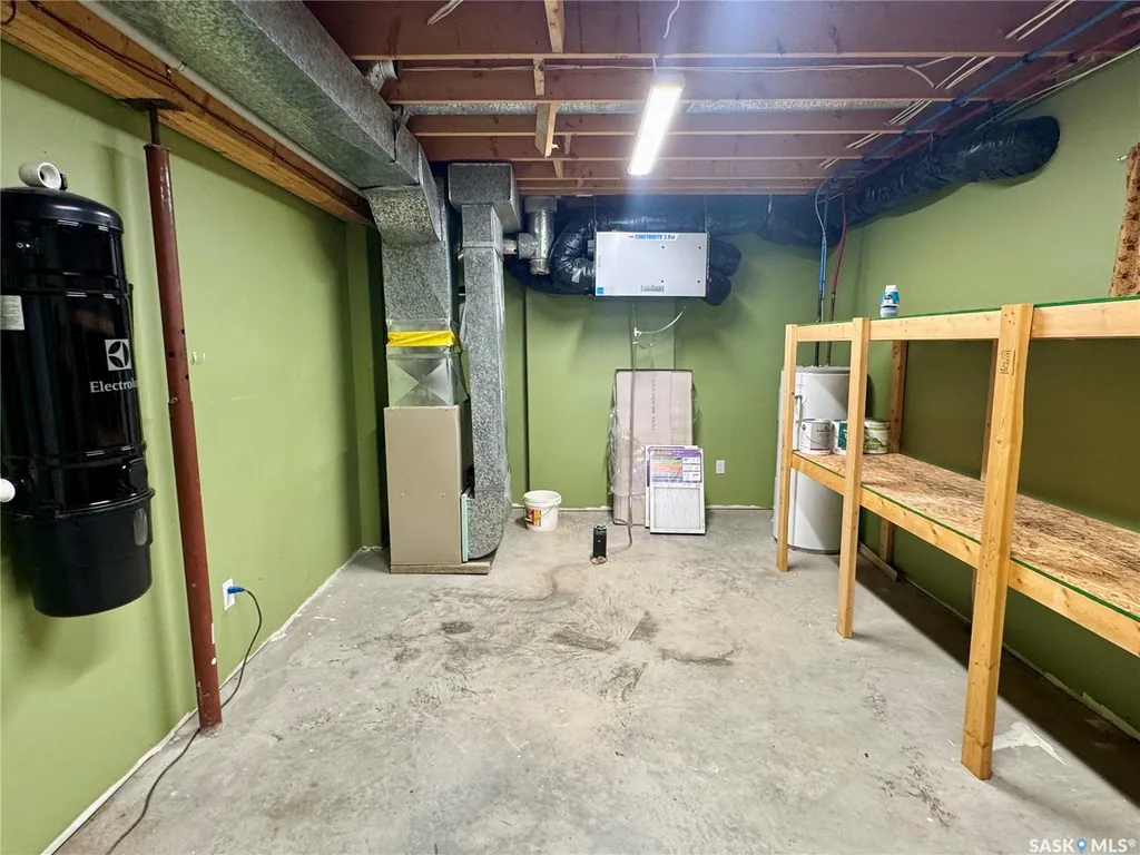 1504 Studer Street La Ronge SK S0J 1L0