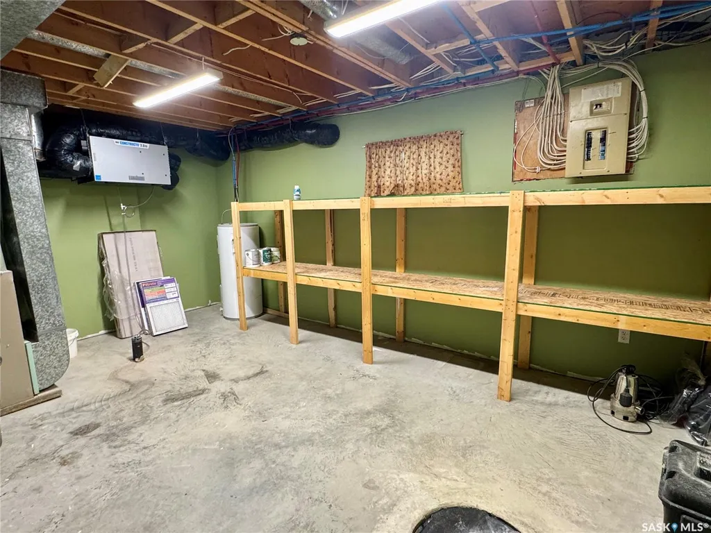 1504 Studer Street La Ronge SK S0J 1L0