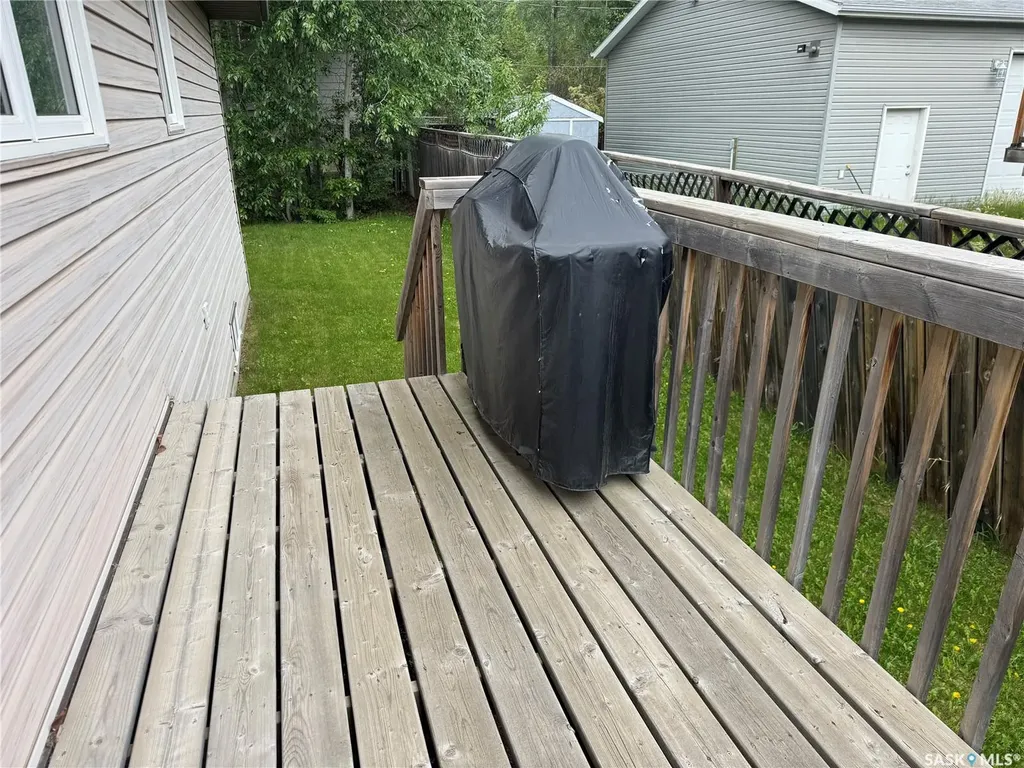 1504 Studer Street La Ronge SK S0J 1L0